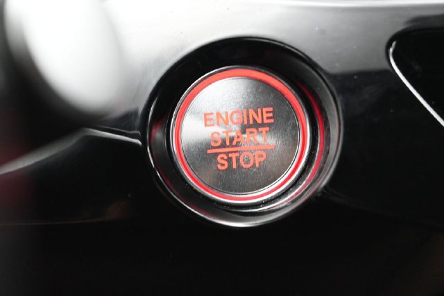 Used 2023 Acura MDX w/ Technology Package FWD image 25