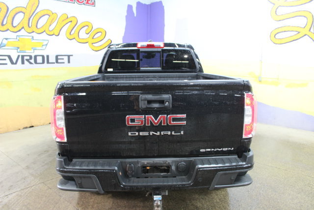 Used 2022 GMC Canyon Denali w/ Denali Black Edition Package AWD/4WD image 7