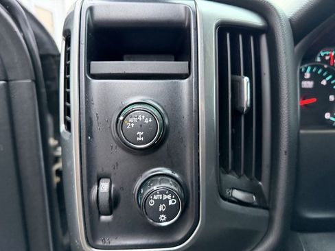 Used 2017 Chevrolet Silverado 1500 LT w/ All Star Edition image 16