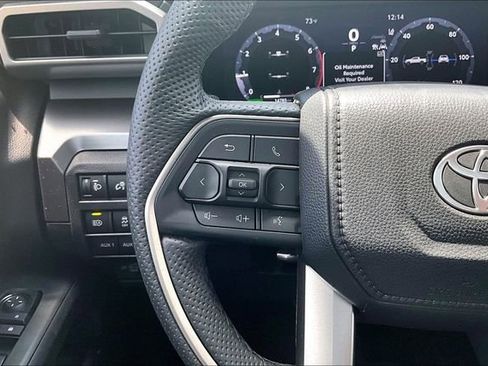 Used 2025 Toyota Tacoma TRD Off-Road w/ TRD Off Road Premium Package AWD/4WD image 12