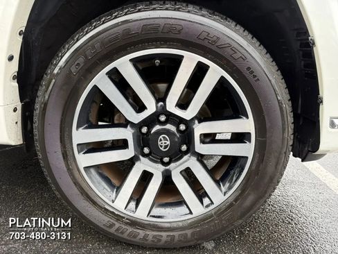 Used 2018 Toyota 4Runner Limited AWD/4WD image 23