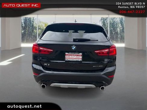 Used 2022 BMW X1 xDrive28i w/ Convenience Package AWD/4WD image 6