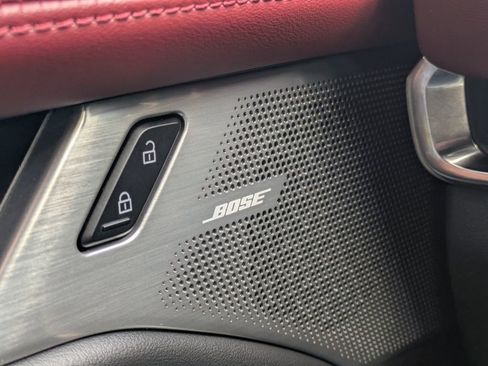 Used 2024 MAZDA MAZDA3 Hatchback w/Premium Plus Pkg image 25