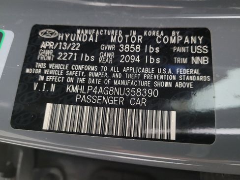 Used 2022 Hyundai Elantra Limited FWD image 33