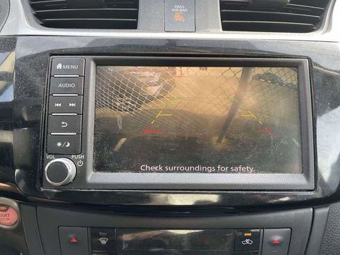 Used 2019 Nissan Sentra SV image 39