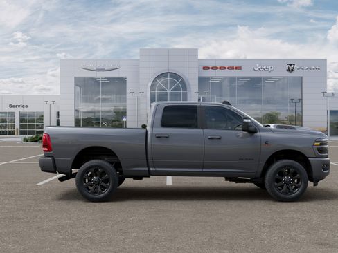 New 2026 RAM 2500 Laramie w/ Night Edition AWD/4WD image 21