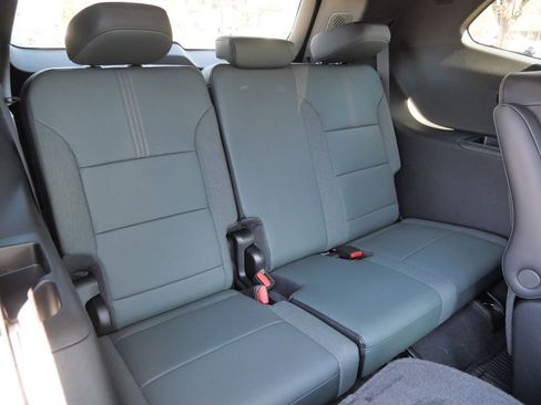 New 2026 GMC Acadia AT4 image 30