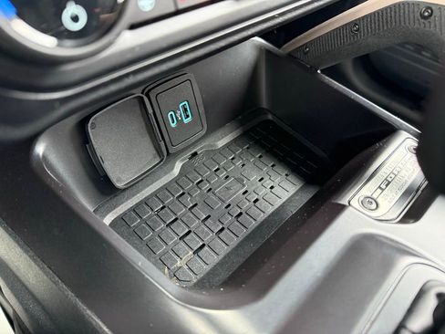 Used 2024 Ford Bronco Outer Banks image 24