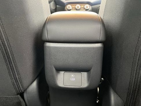 New 2025 Nissan Versa SV image 30