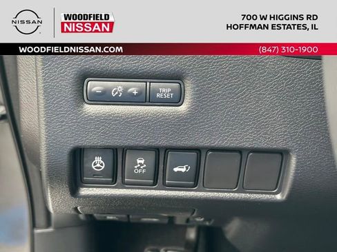 Used 2016 Nissan Murano Platinum w/ Platinum Technology Package AWD/4WD image 22
