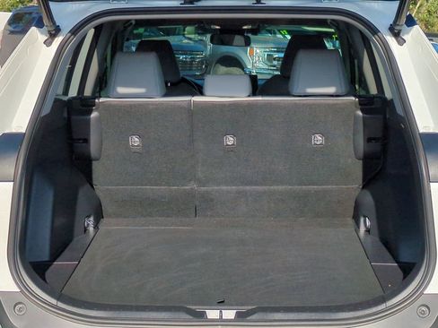 Used 2022 Toyota RAV4 XLE Premium image 13
