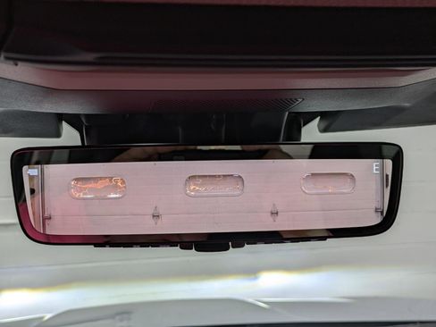 Used 2023 Subaru Ascent Touring image 7