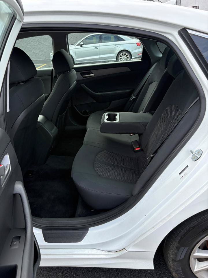 Used 2019 Hyundai Sonata SE FWD image 13
