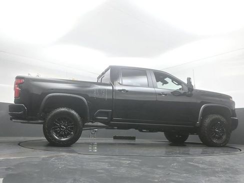 New 2026 Chevrolet Silverado 2500 ZR2 w/ LPO, Dark Essentials Package AWD/4WD image 31