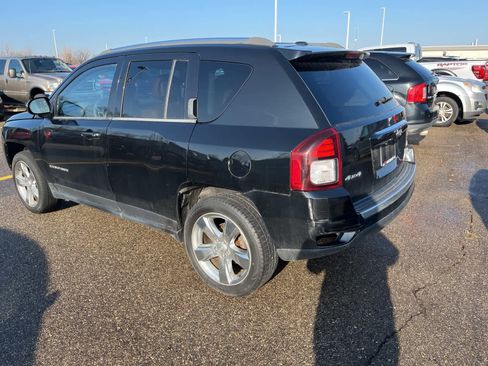 Used 2014 Jeep Compass Limited image 8