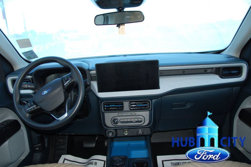 Used 2025 Ford Maverick XLT FWD image 18