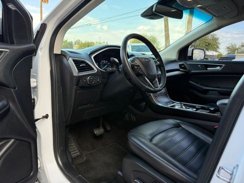 Used 2019 Ford Edge SEL w/ Equipment Group 201A FWD image 39
