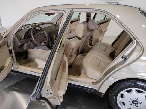 Used 1996 Mercedes-Benz C 280 Sedan image 20
