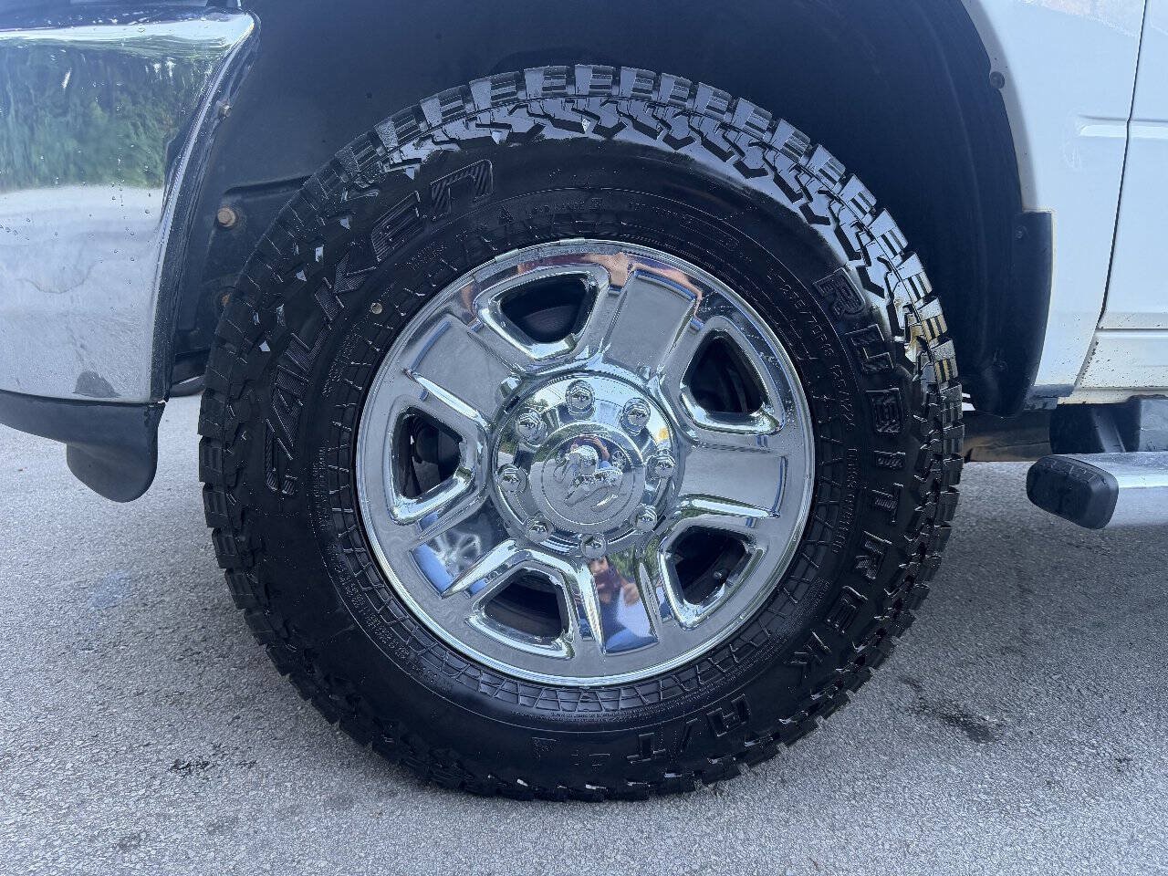 Used 2016 RAM 2500 SLT AWD/4WD image 9