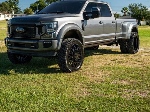 Used 2021 Ford F450 Platinum AWD/4WD image 2