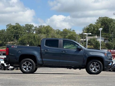 Used 2020 Chevrolet Colorado Z71 image 2