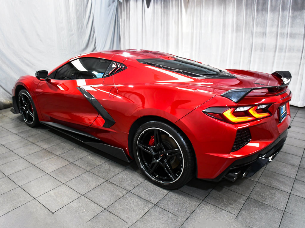 Used 2022 Chevrolet Corvette Stingray Preferred Cpe w/ Z51 Performance Package RWD image 5