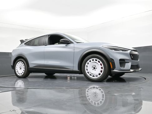 New 2025 Ford Mustang Mach-E GT image 10