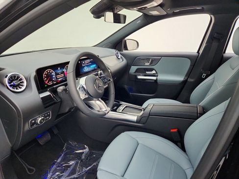 New 2026 Mercedes-Benz GLA 250 image 16