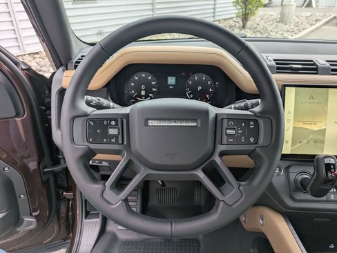 New 2026 Land Rover Defender 130 X-Dynamic SE AWD/4WD image 16