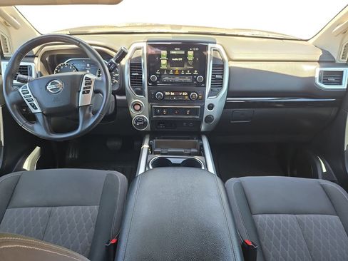 Certified 2021 Nissan Titan SV w/ SV Convenience Package AWD/4WD image 9
