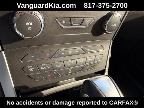 Used 2016 Ford Edge SEL w/ Equipment Group 201A image 21