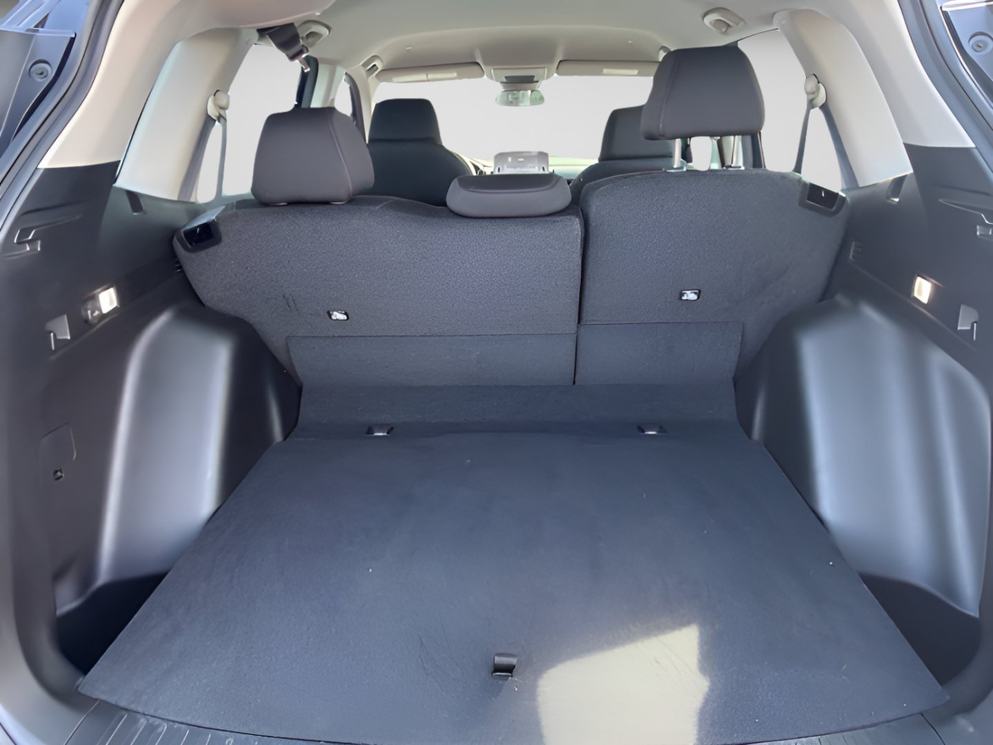 Used 2024 Honda CR-V LX image 13