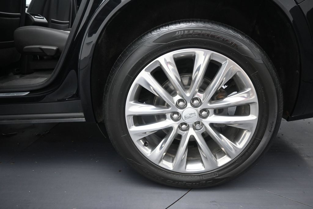 Used 2021 Cadillac XT6 Premium Luxury AWD/4WD image 43