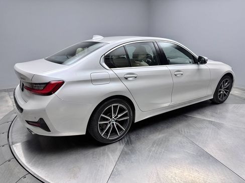 Used 2021 BMW 330i xDrive Sedan w/ Convenience Package AWD/4WD image 5