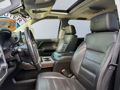 Used 2017 GMC Sierra 3500 Denali w/ Duramax Plus Package image 16