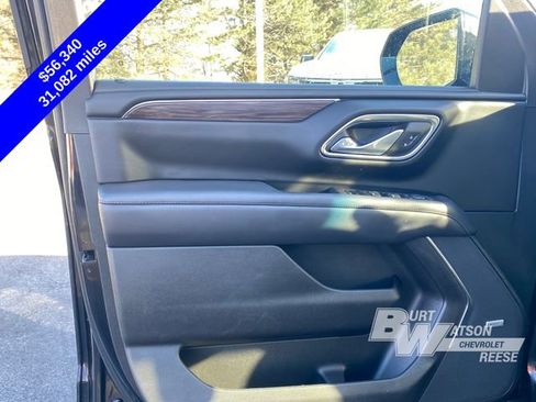 Used 2023 Chevrolet Tahoe Z71 w/ Luxury Package image 13
