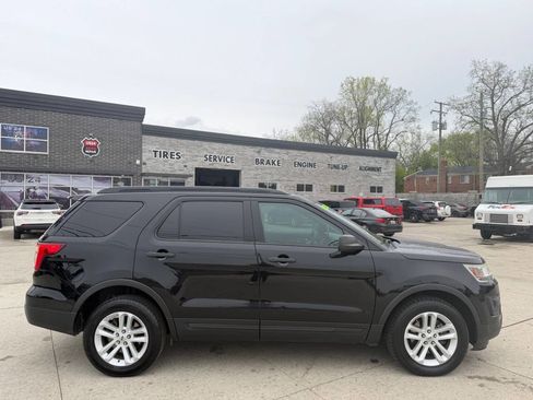 Used 2016 Ford Explorer 4WD image 8
