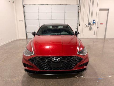 Used 2023 Hyundai Sonata SEL Plus w/ Preferred Accessory Package image 2