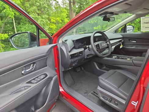 New 2025 Nissan Murano SV image 10