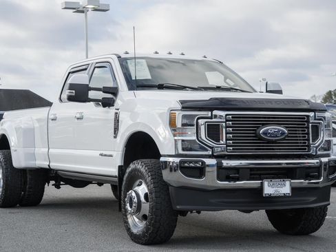 Used 2022 Ford F350 Lariat w/ Lariat Ultimate Package image 1