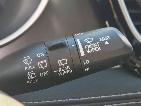 New 2026 Chrysler Pacifica Select FWD image 22