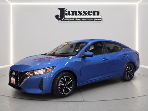 Used 2024 Nissan Sentra SV image 1