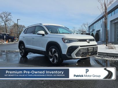 Certified 2025 Volkswagen Taos SE