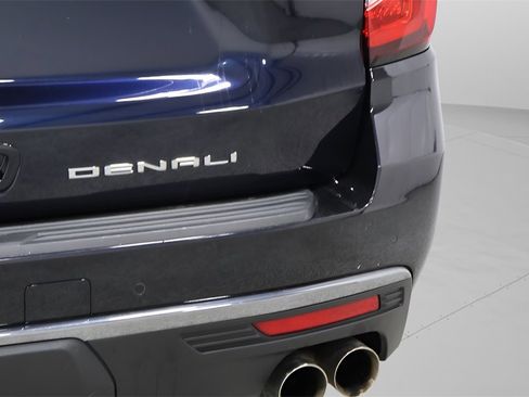 Used 2024 GMC Yukon Denali Ultimate image 38