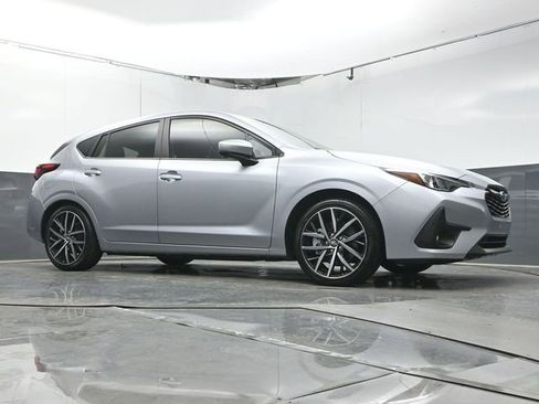 Certified 2025 Subaru Impreza 2.0i Sport AWD/4WD image 32