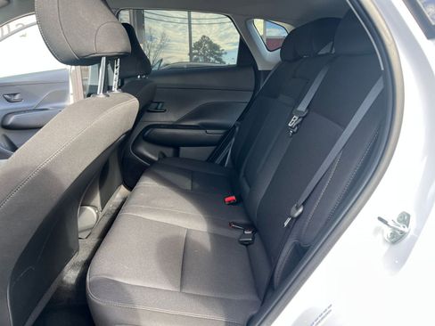 Used 2025 Hyundai Kona SEL image 25