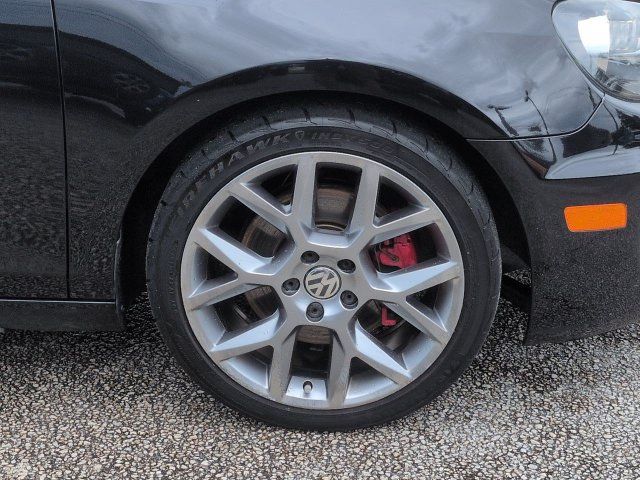 Used 2014 Volkswagen GTI Wolfsburg Edition FWD image 11