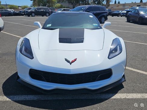 Used 2019 Chevrolet Corvette Grand Sport RWD image 5