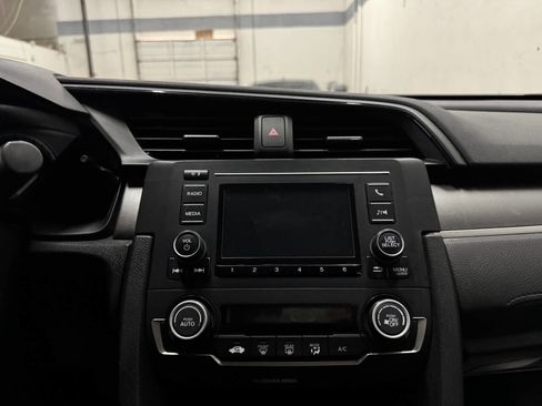 Used 2018 Honda Civic LX image 20