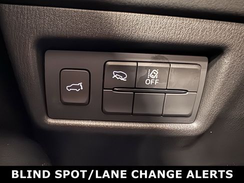 Used 2024 MAZDA CX-5 Carbon Edition image 12